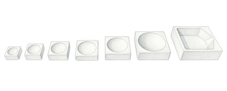 Squared ceramic crucibles