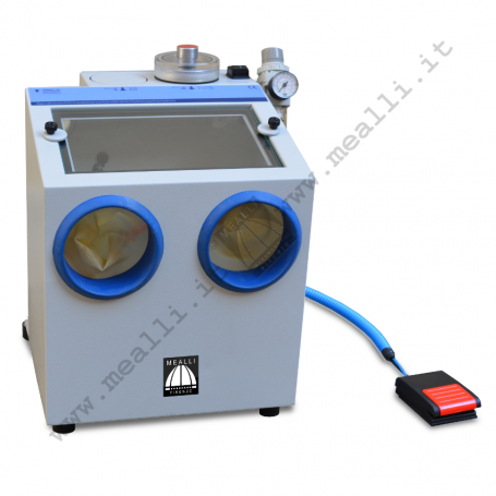 Microsandblaster with recycle system