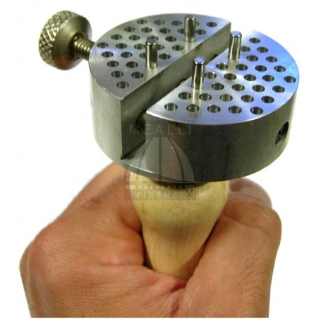 Universal Work Holder – Small » Bow & Blade Games